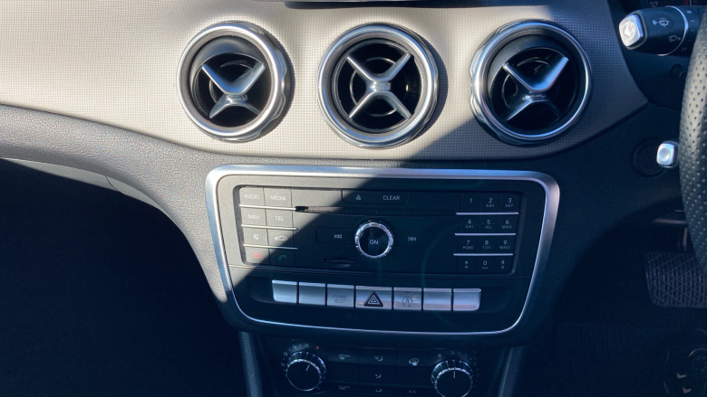 Mercedes-Benz GLA 180 Urban Edition 5dr Auto Petrol Hatchback